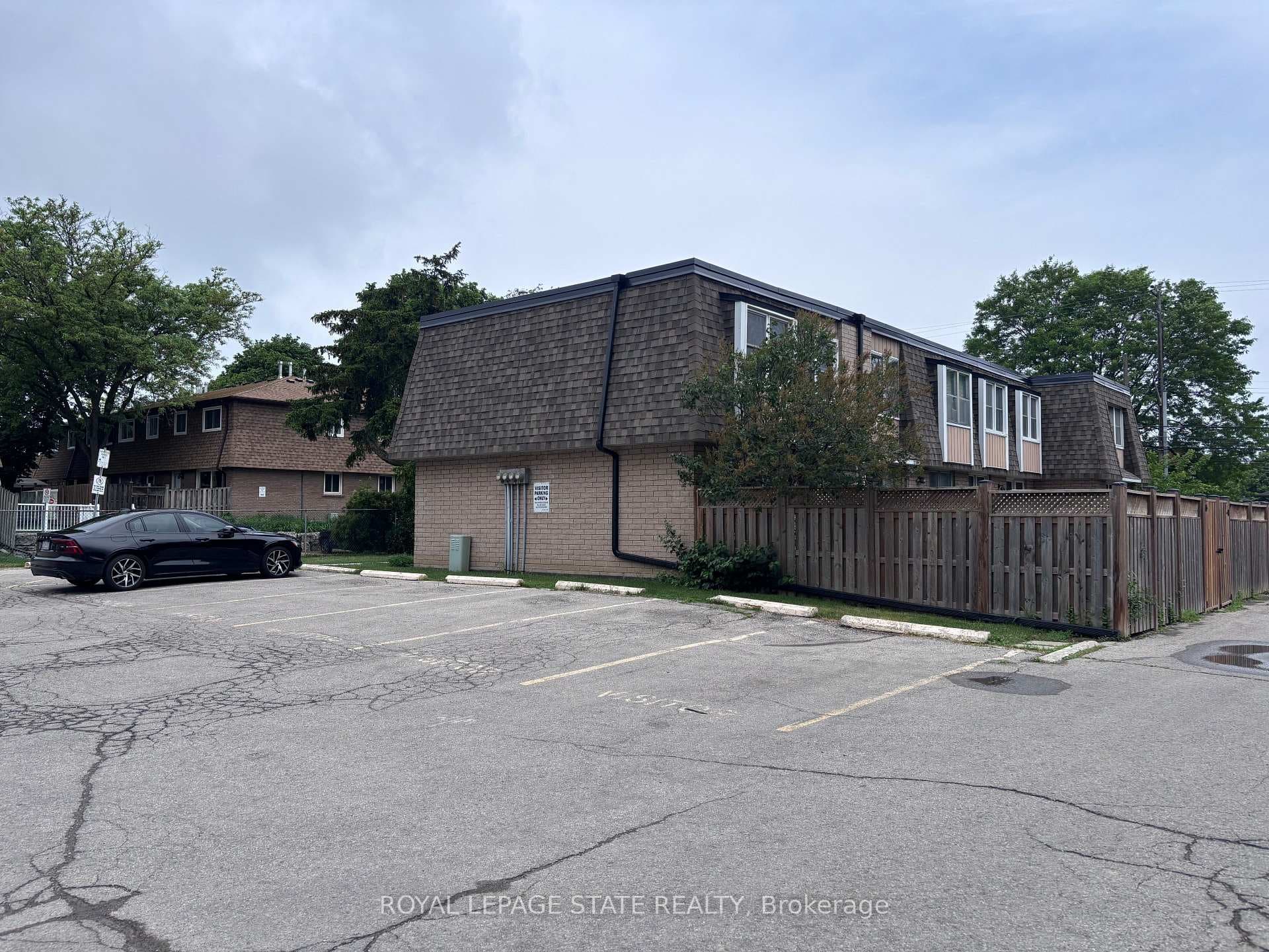 153 Limeridge Road Unit 4 photo 3
