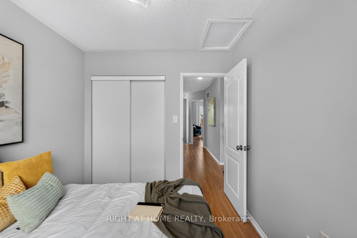 101 Wilmont Court photo 33