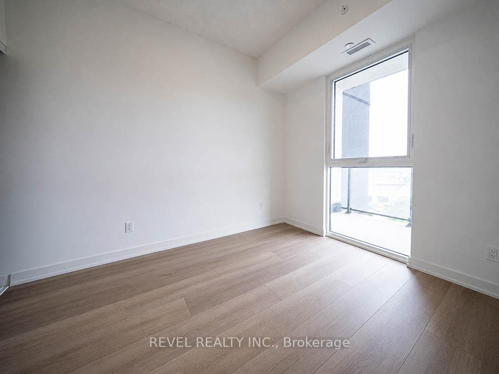 33 Erie Avenue Unit 406 photo 9