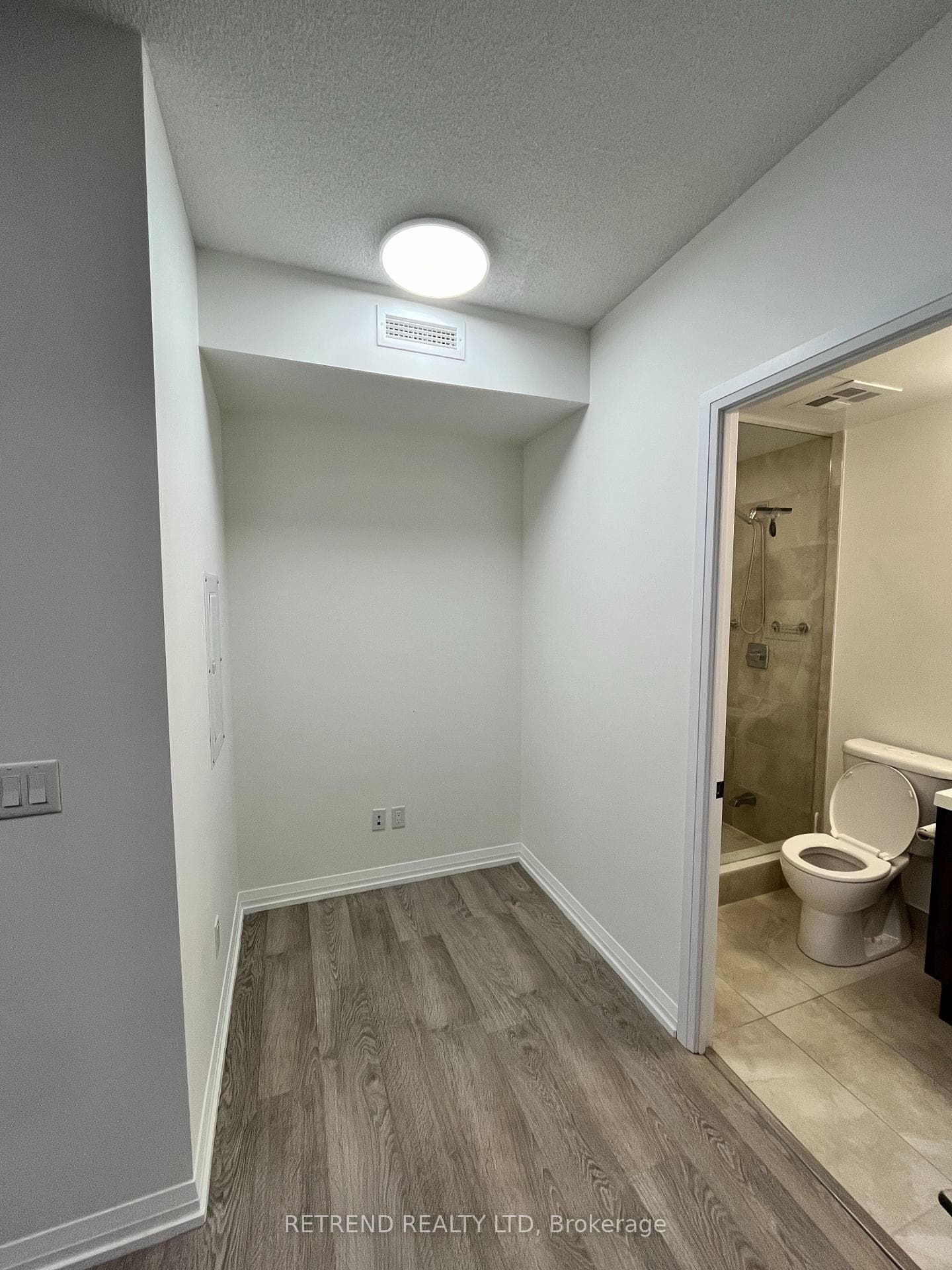101 erskine Avenue Unit 1205 photo 27