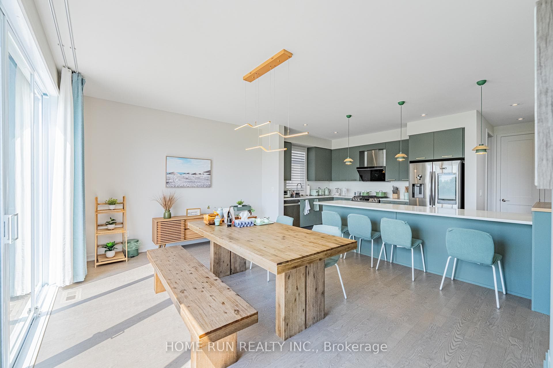 314 Shuttleworth Drive photo 12
