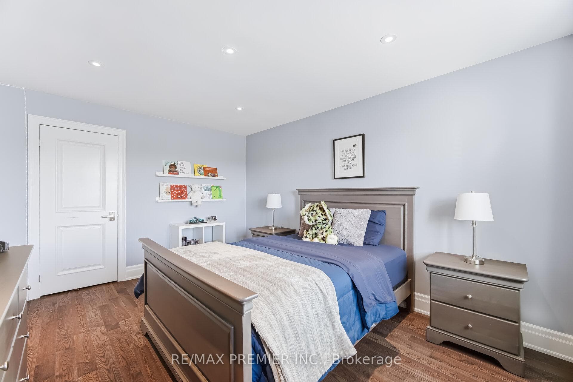 26 Mapes Avenue photo 34