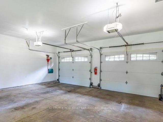 1514 Longwoods Road photo 21