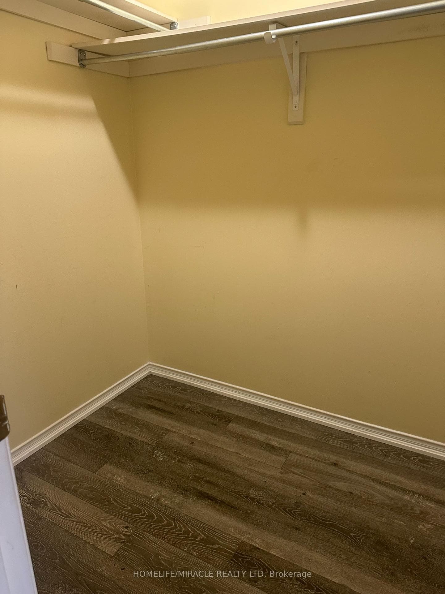 6 Sinclair Court photo 18