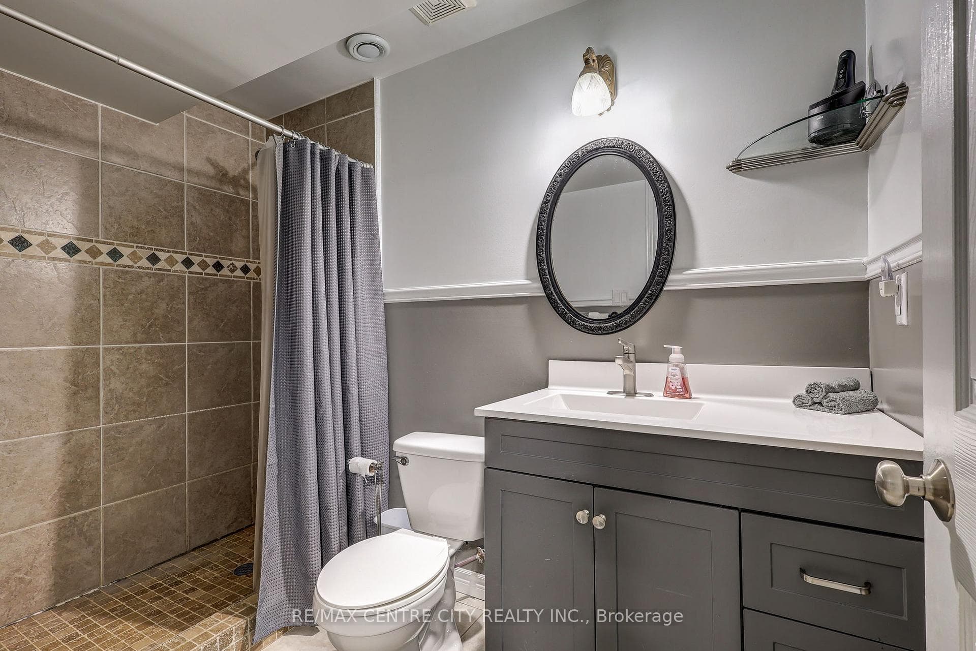 11680 Springfield Road photo 23