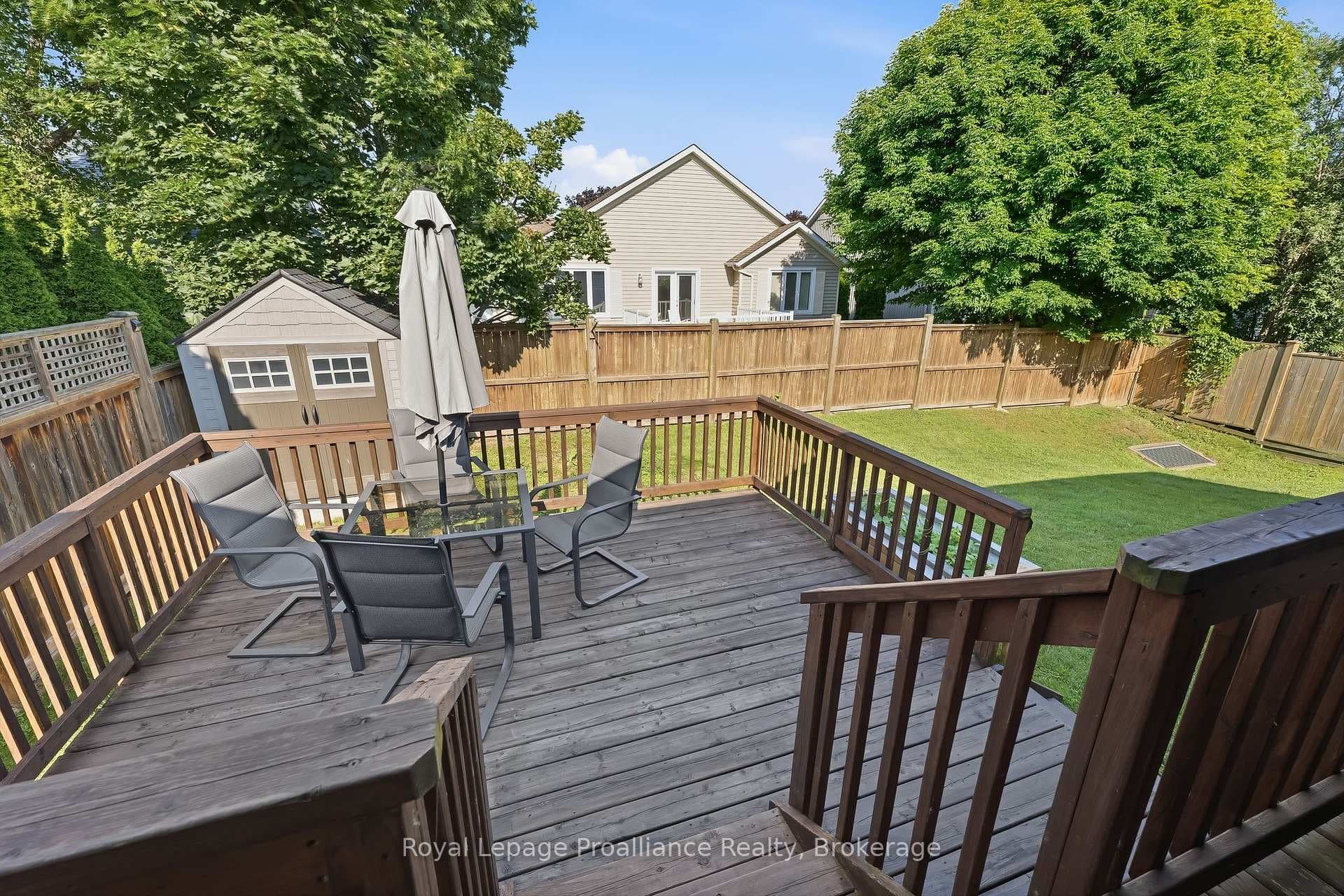 35 Ward Drive photo 19