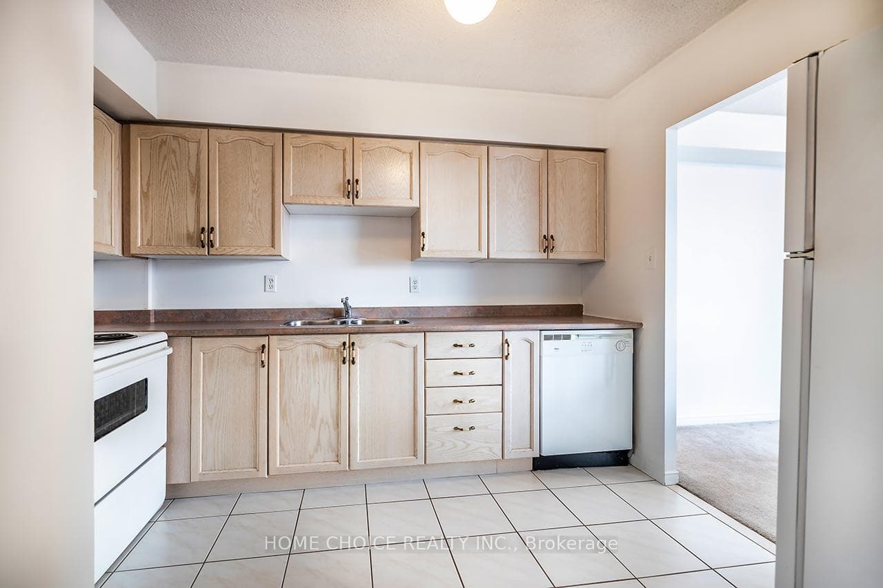 454 Centre Street Unit 412 photo 8
