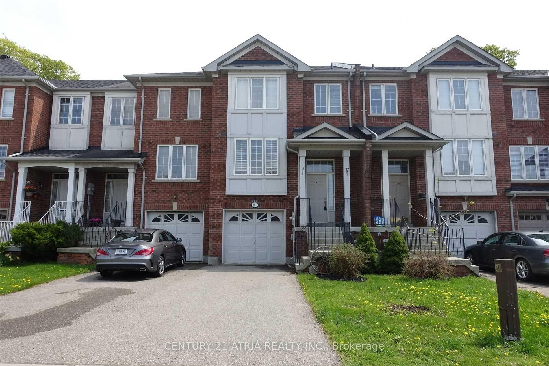 108 Banbrooke Crescent photo 1