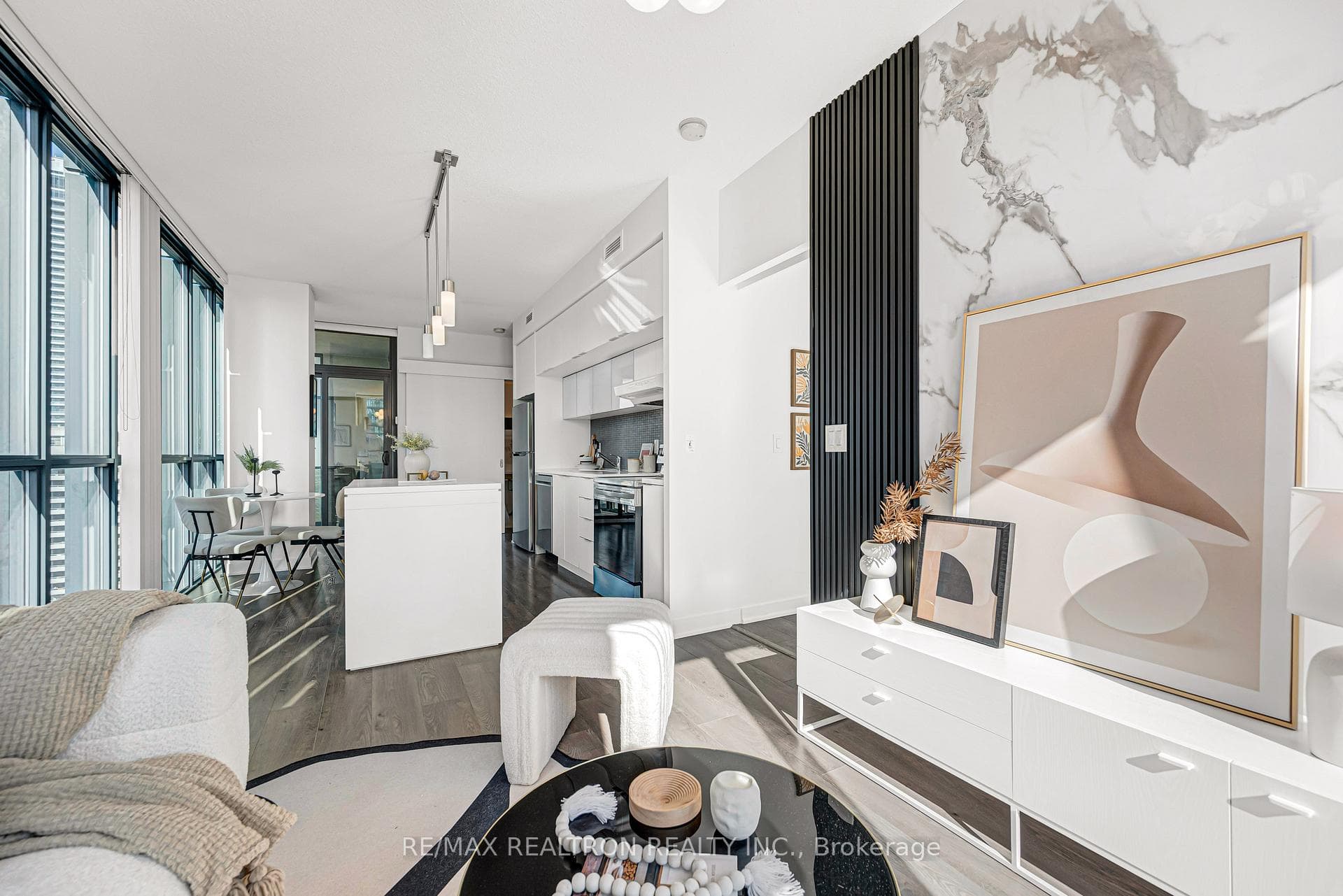 110 Charles Street Unit 2607 photo 18
