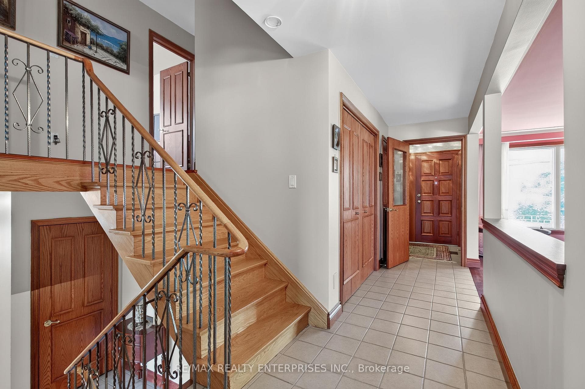 3 Slane Court photo 5