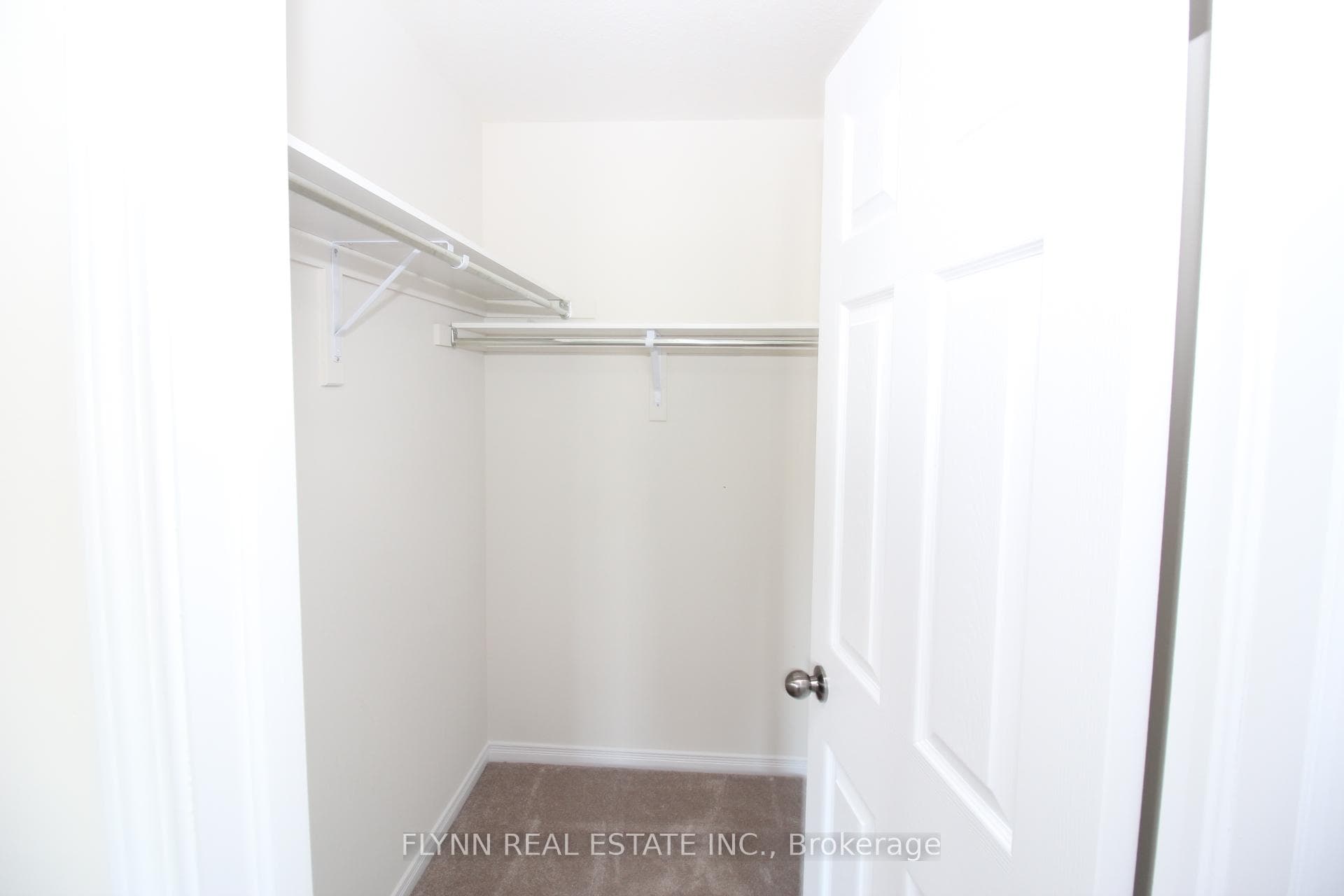 7804 Juneberry Drive photo 22