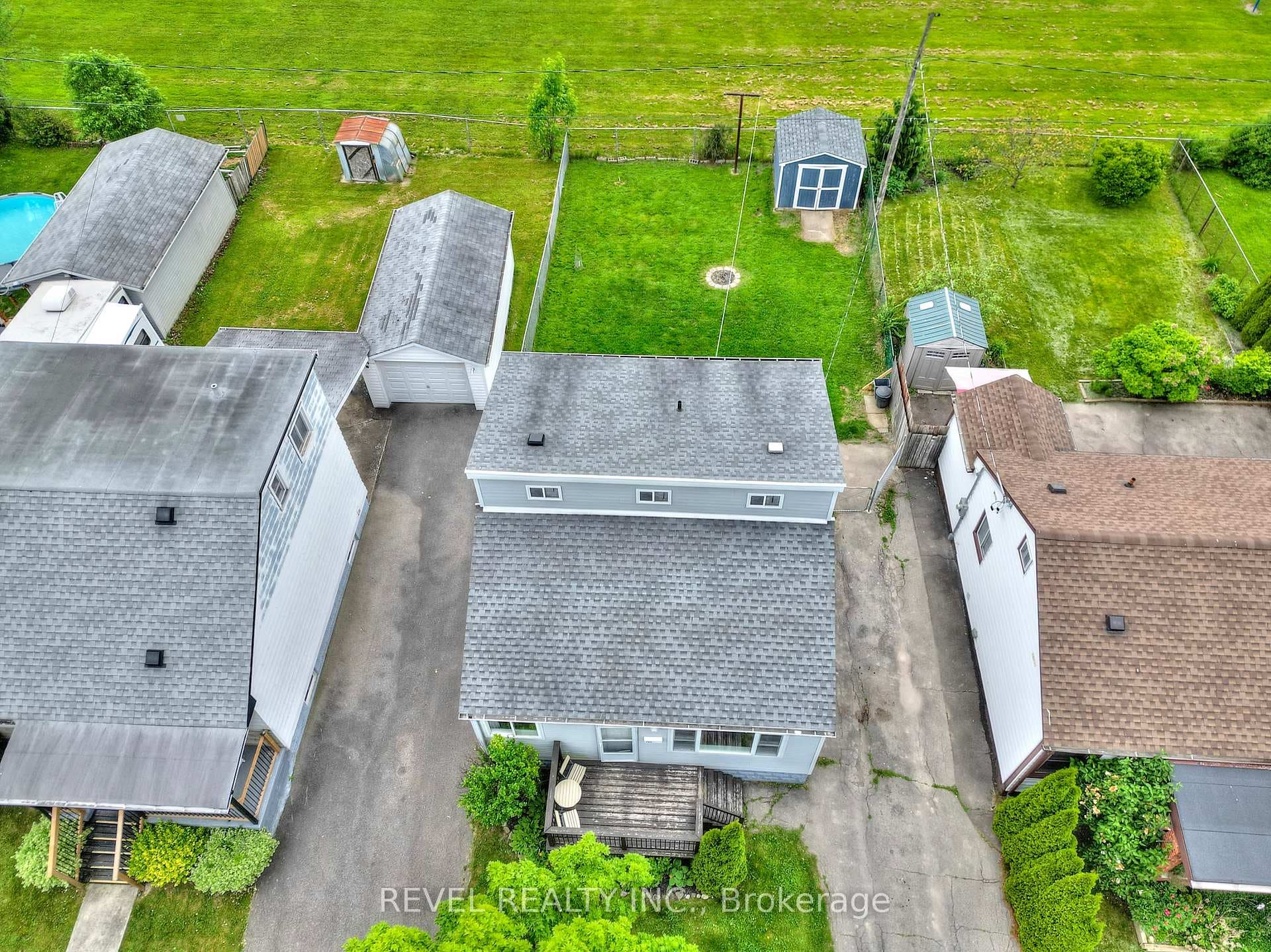 127 Dover Road photo 3