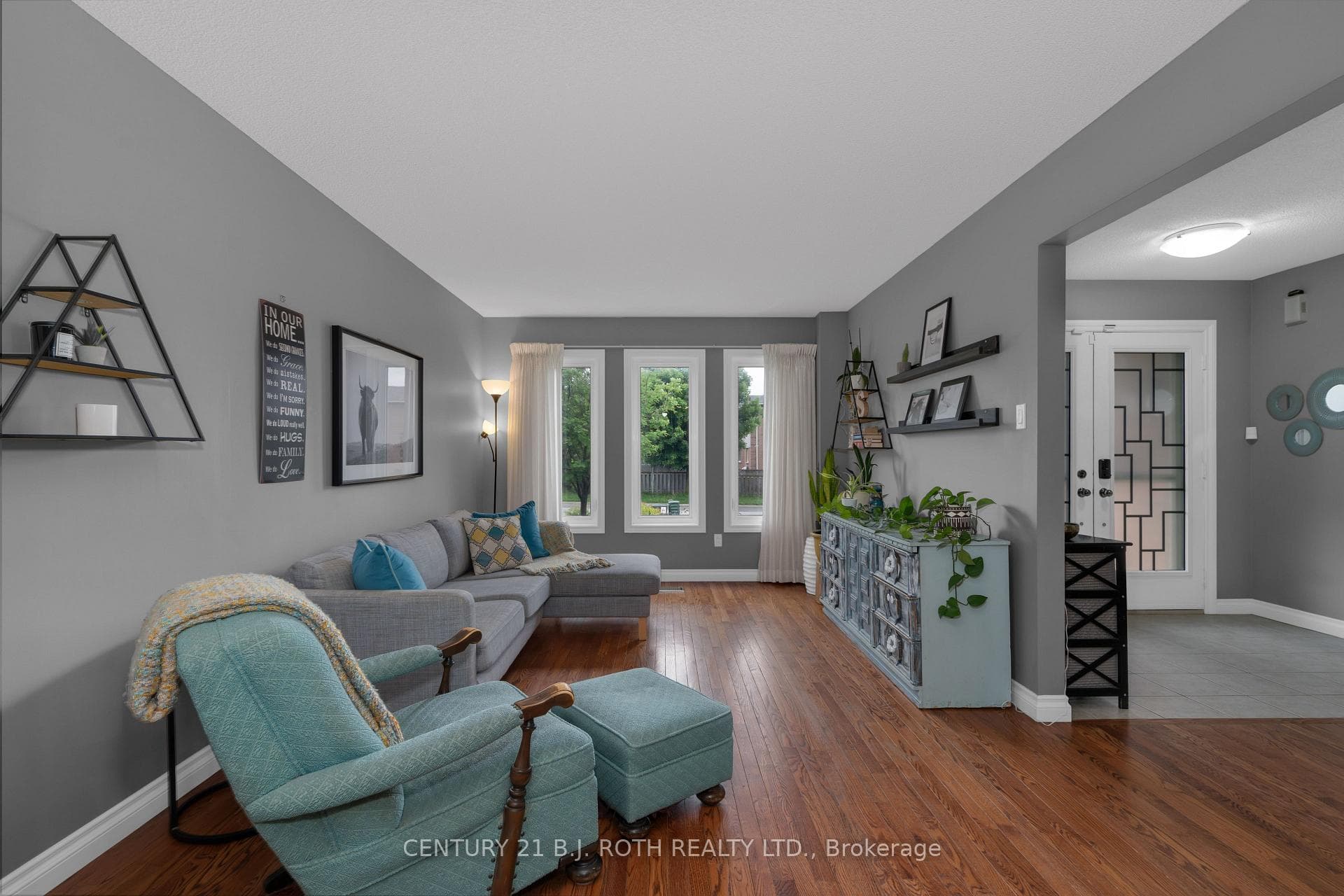 109 BURKE Drive photo 4