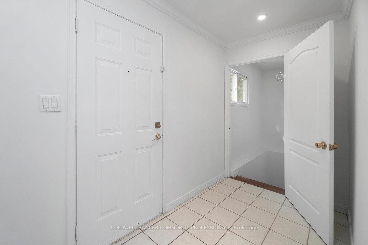 642 West 5th Street photo 19