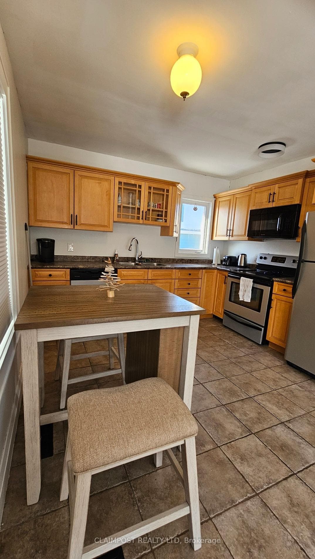 30 Fern Avenue photo 5