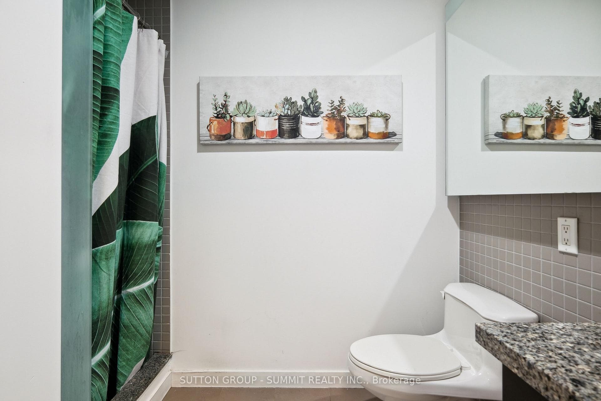 Second Full Bathroom w/ Stacked Ensuite Laundry