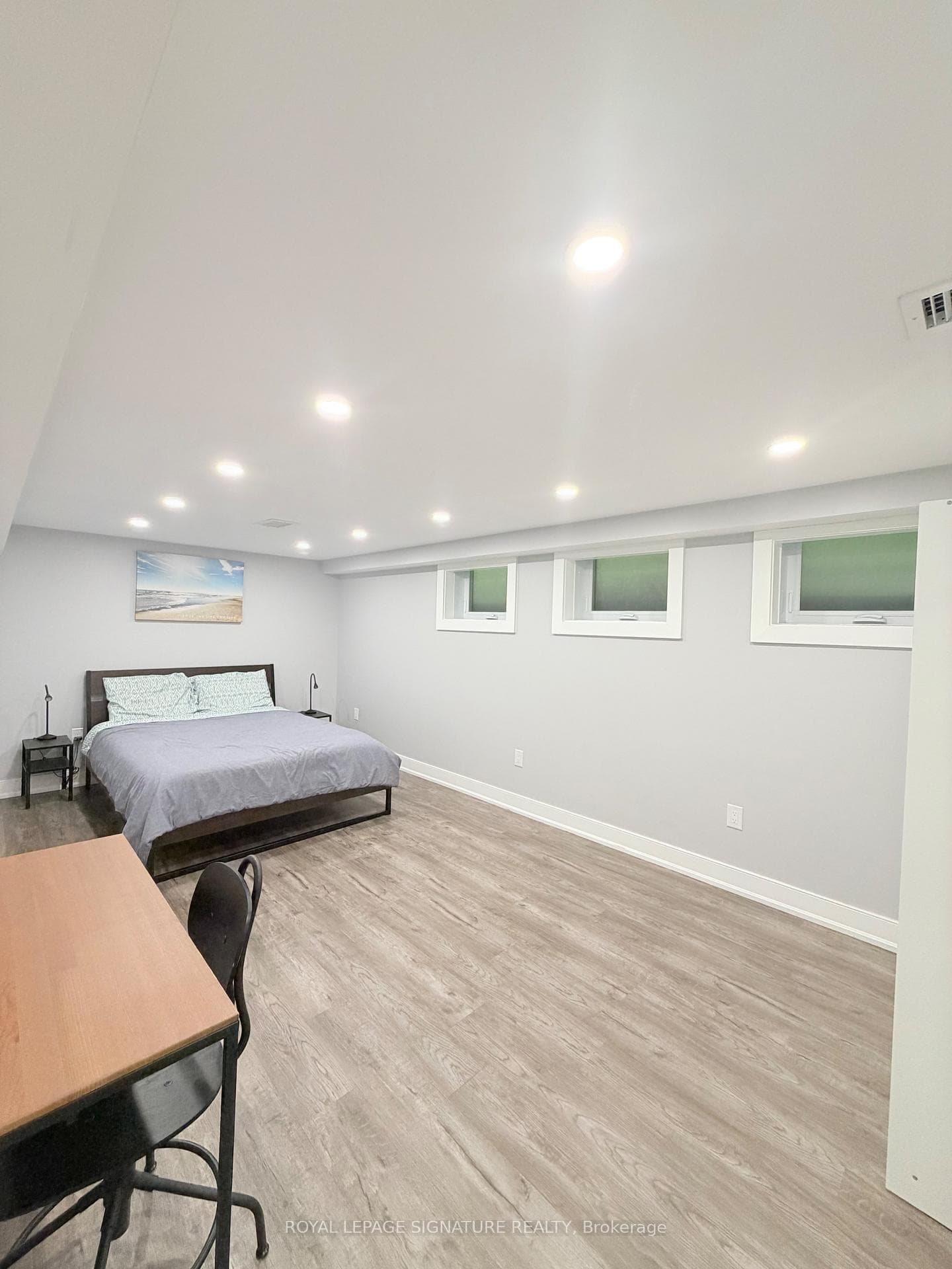 104 Great Oak Drive photo 33