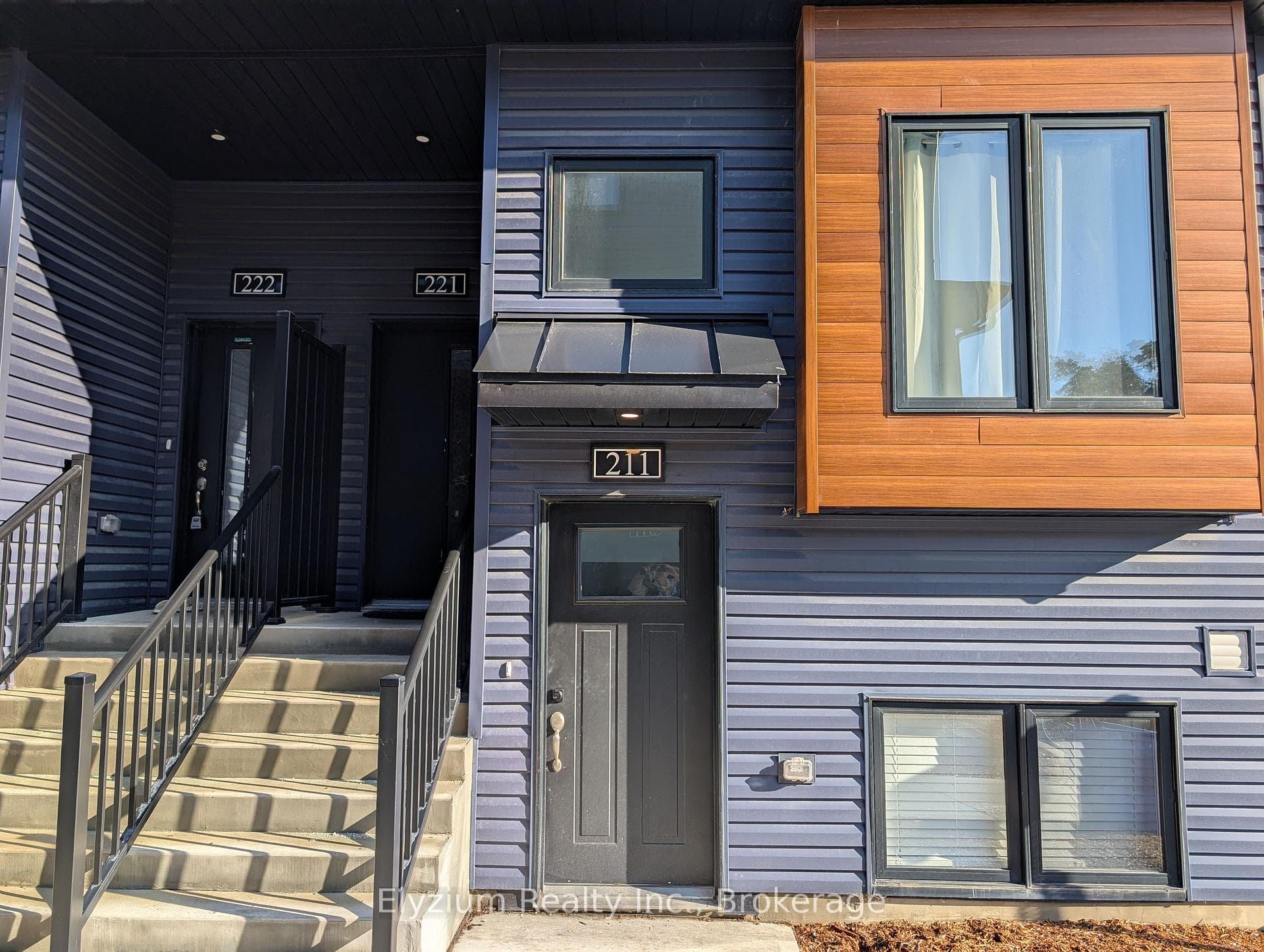 781 Clare Avenue Unit 211 photo 1