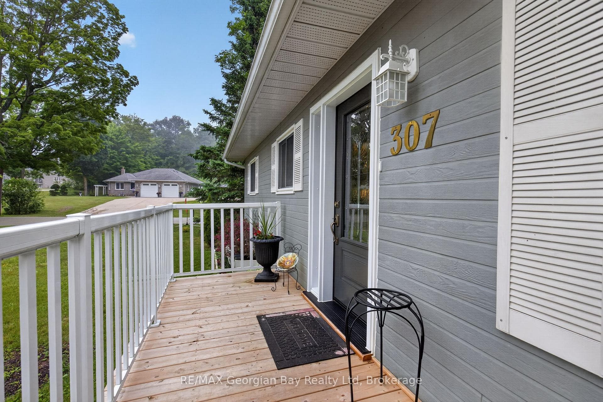 307 Balm Beach Road photo 3