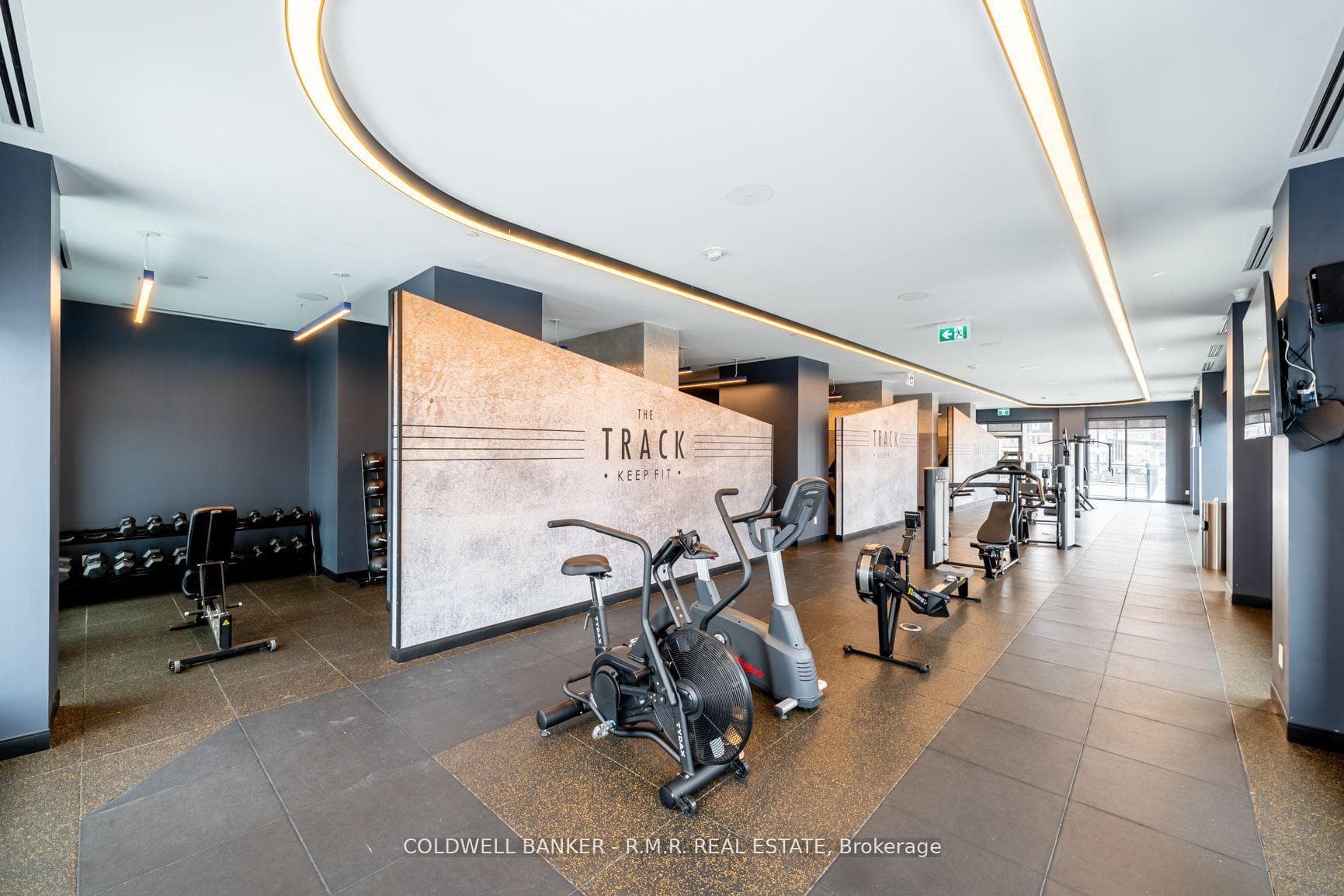 2550 Simcoe Street Unit 1704 photo 8