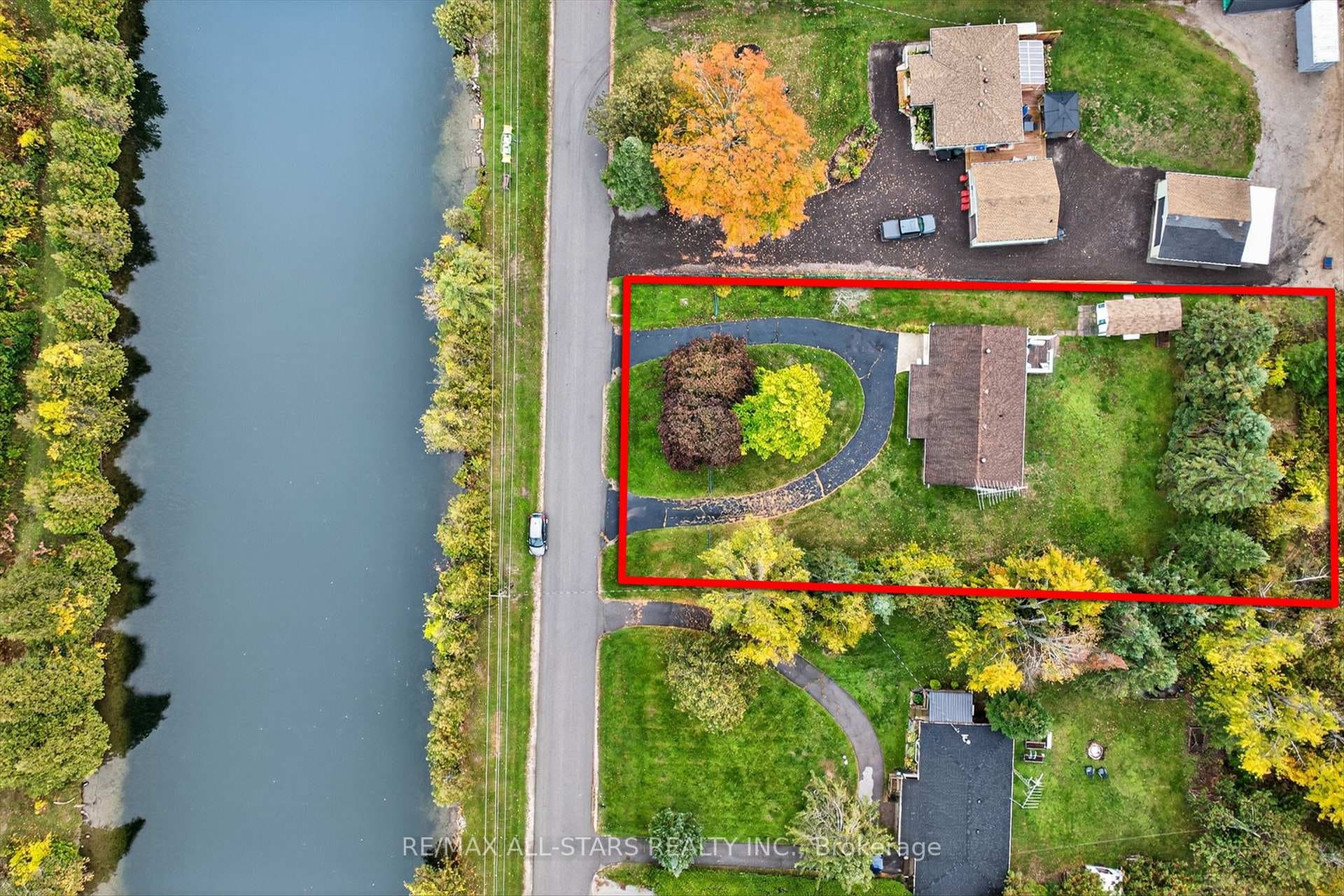 104 Trent Canal Road photo 39