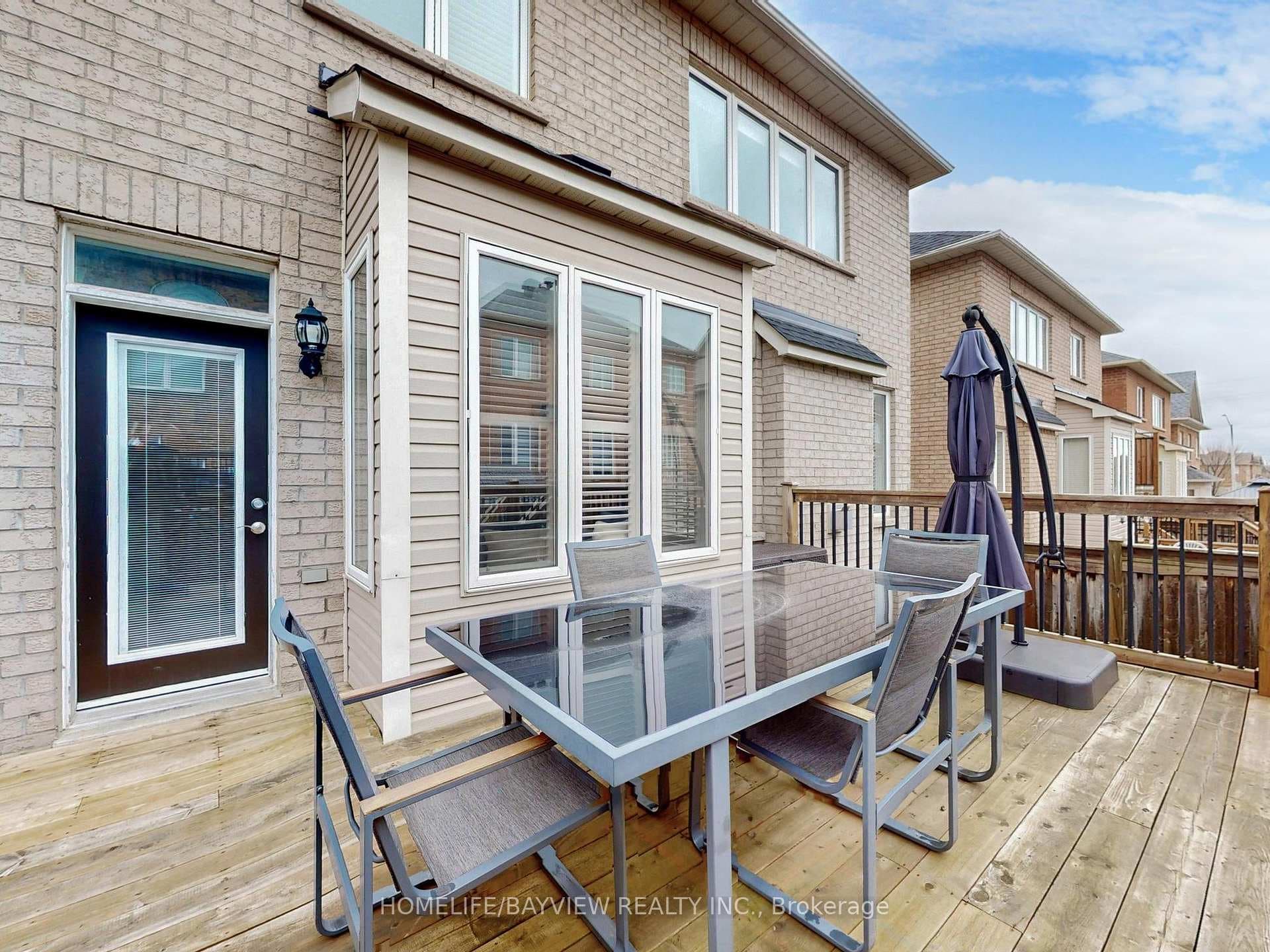 86 Hoppington Avenue photo 36