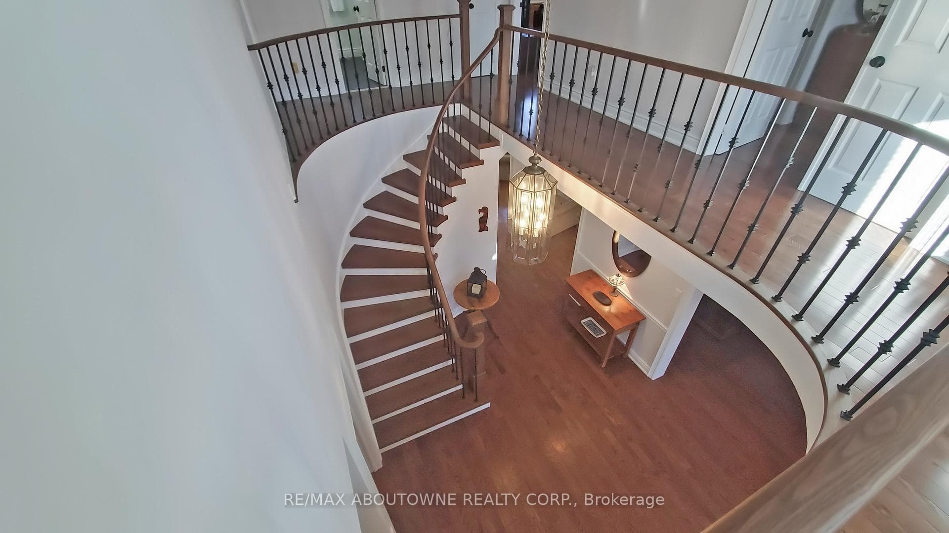 Clean and stylish hardwood staircase