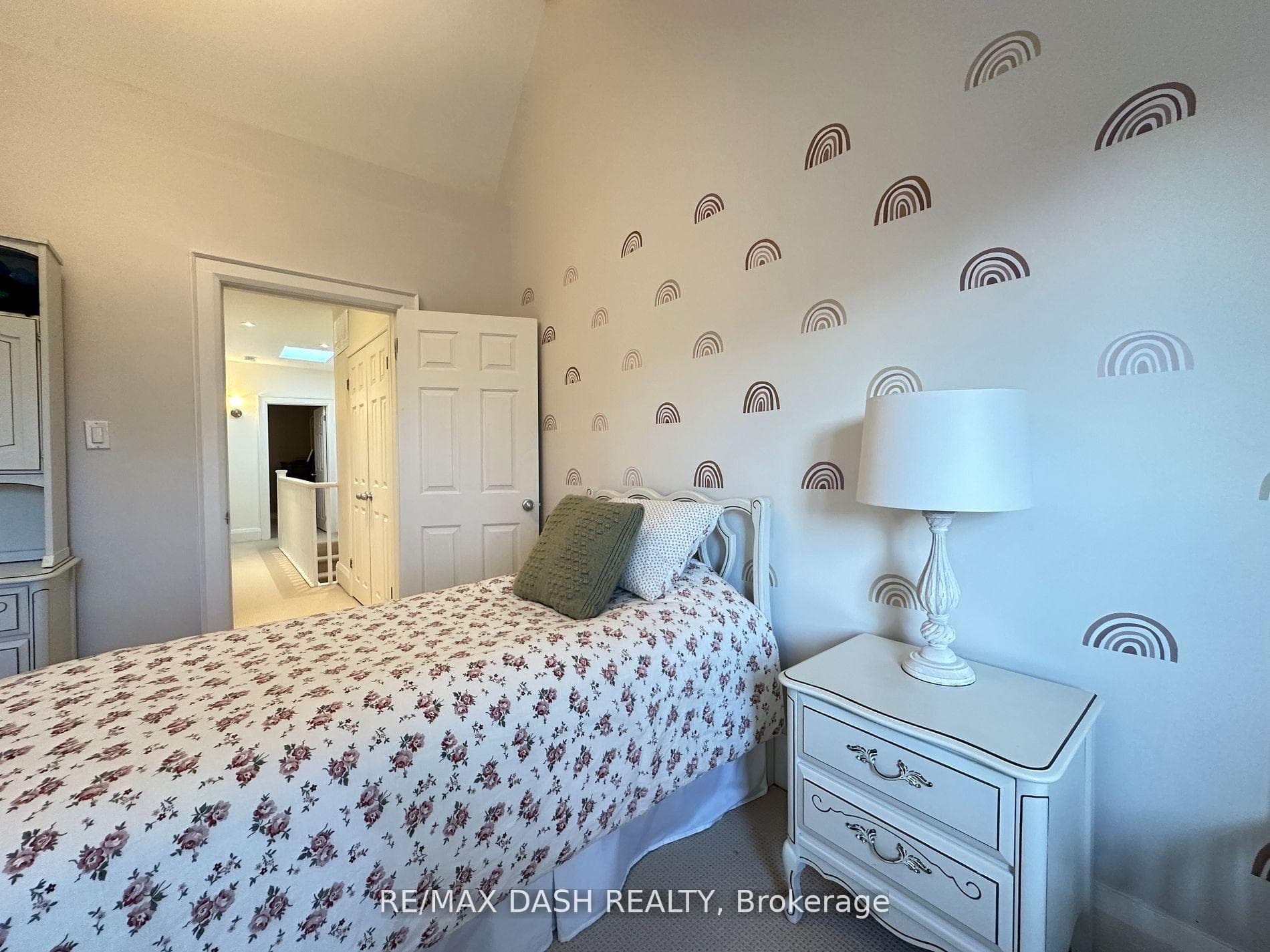 24 Berkshire Avenue photo 34