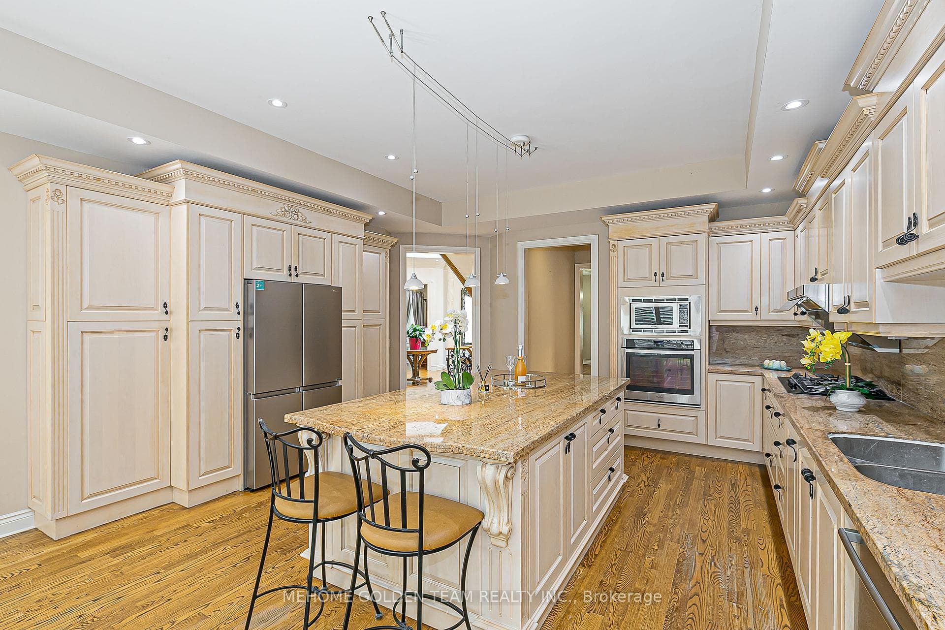 47 Cotswold Crescent photo 20