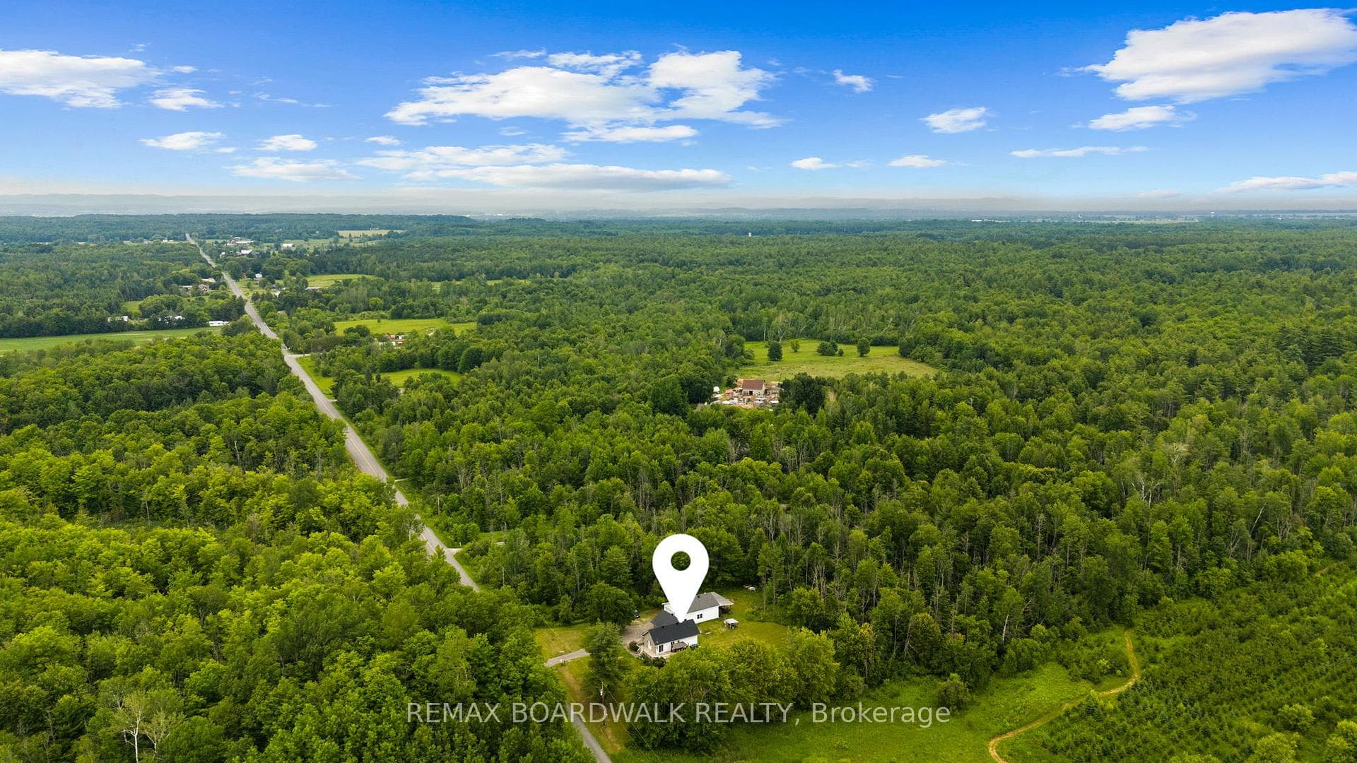1823 Du Lac Chase photo 27