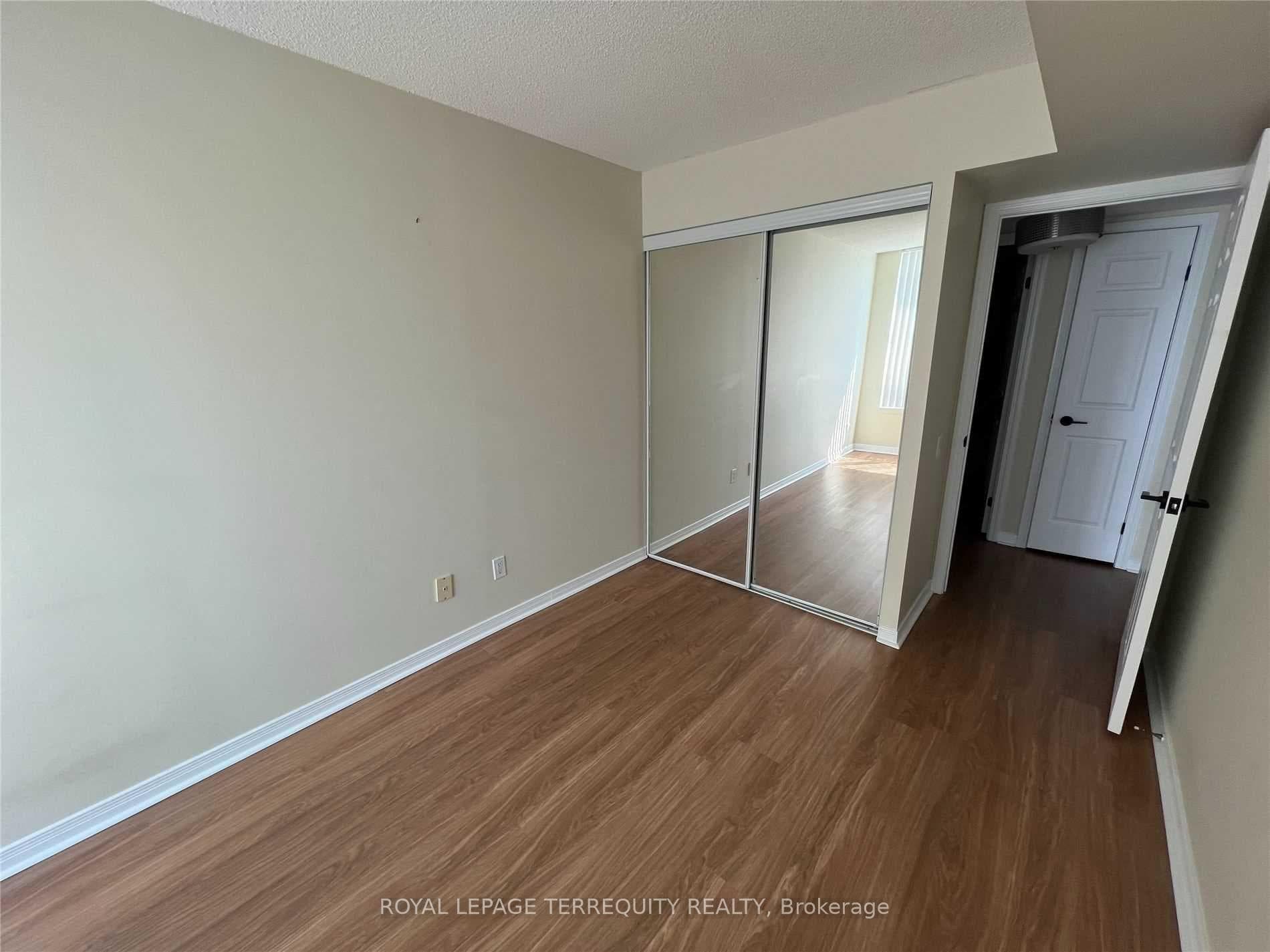 8 Hillcrest Avenue Unit 2915 photo 15