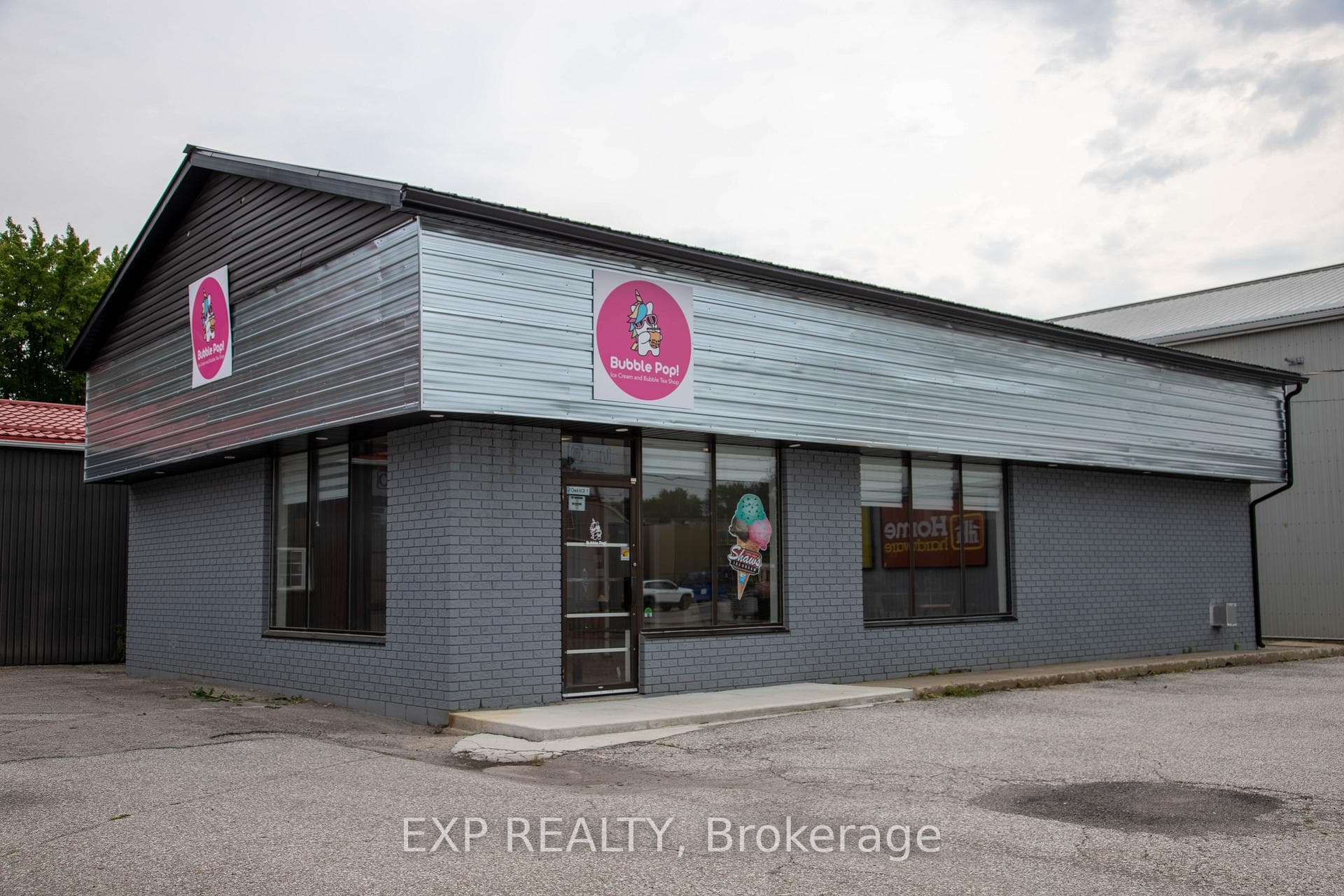 308 St. George Street photo 13