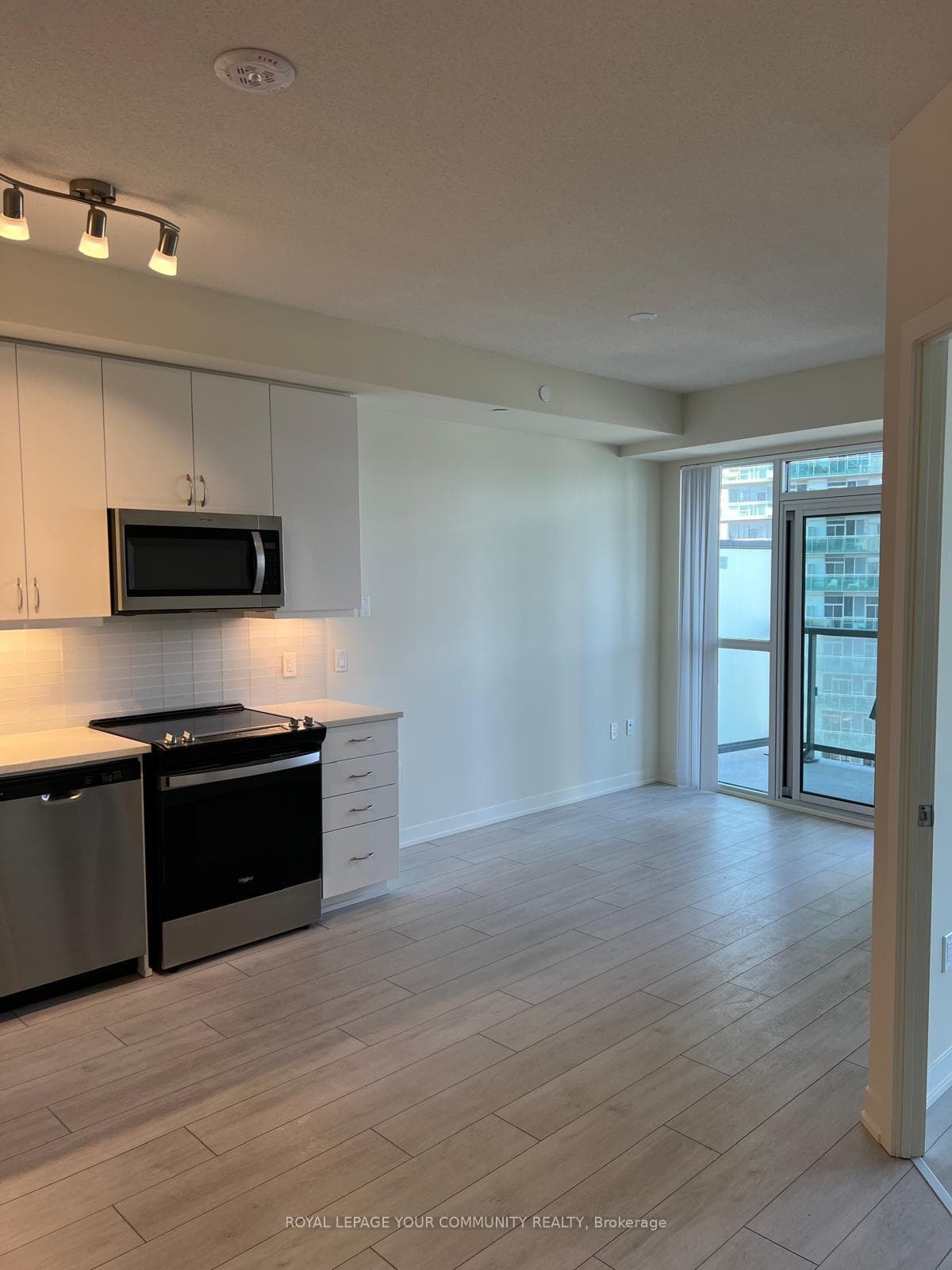 38 Annie Craig Drive Unit 2201 photo 10