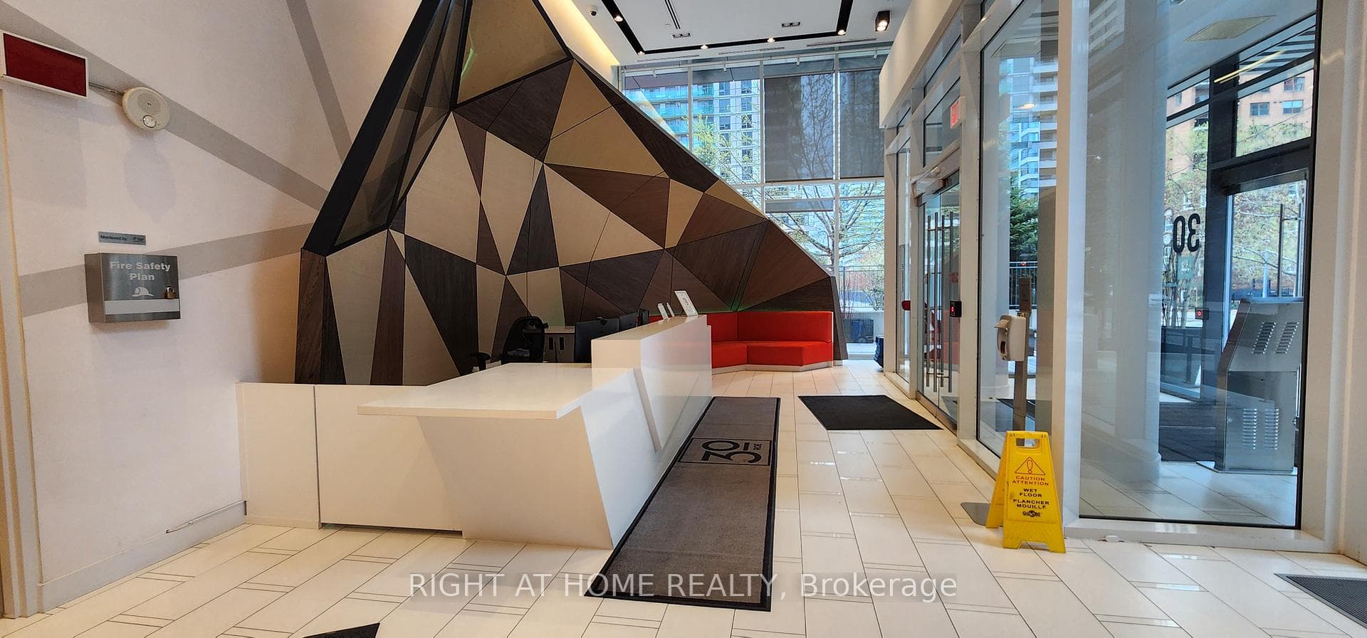 30 Roehampton Avenue Unit 2308 photo 41