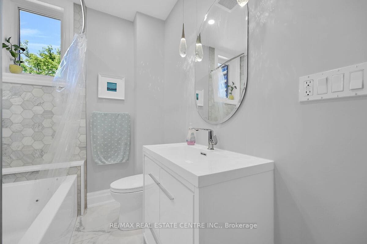 86 Herkimer Street Unit 22 photo 23
