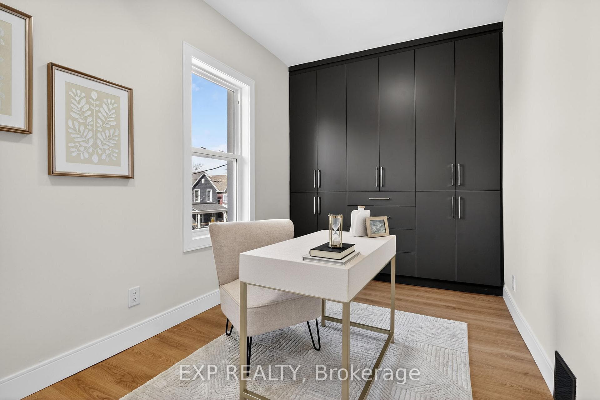 142 Avondale Street photo 25