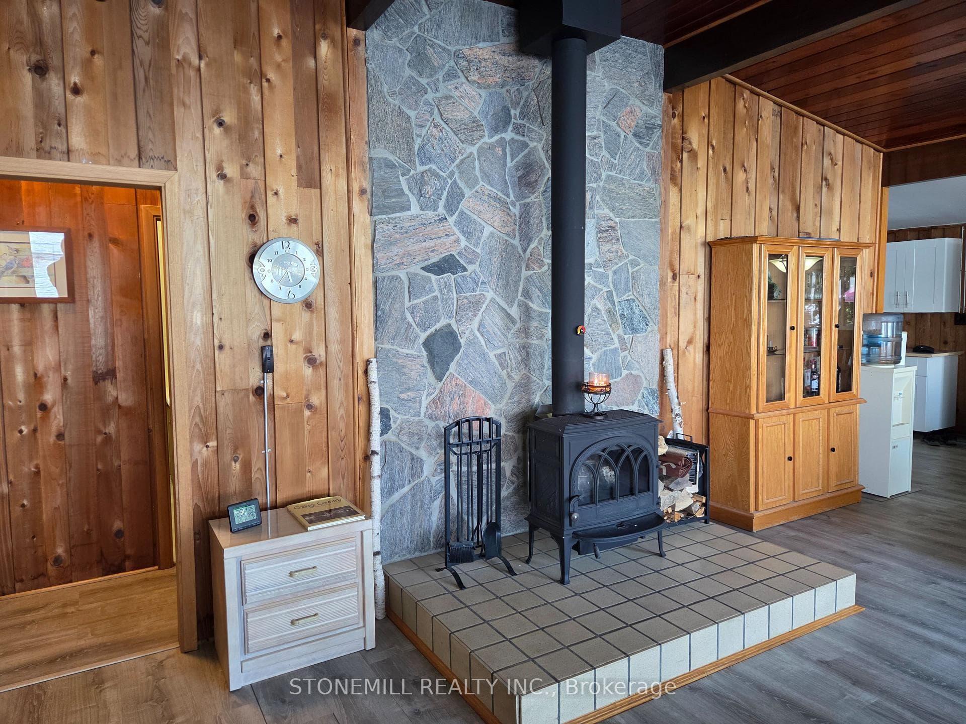 56 Griffin Drive photo 16