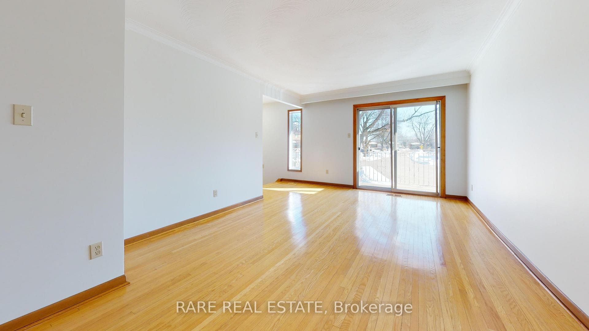 87 Pindar Crescent photo 6