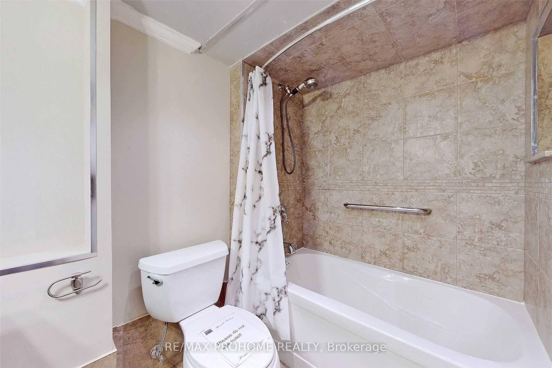 38 Rougecrest Drive photo 24