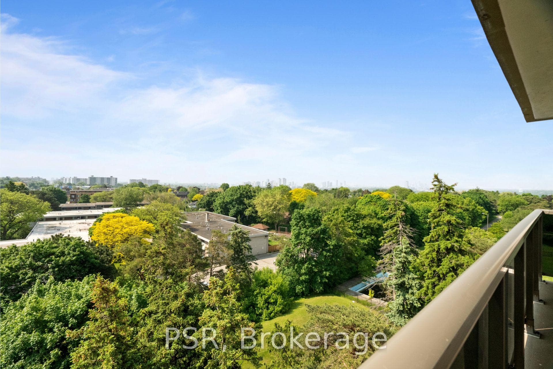 105 Rowena Drive Unit 816 photo 19
