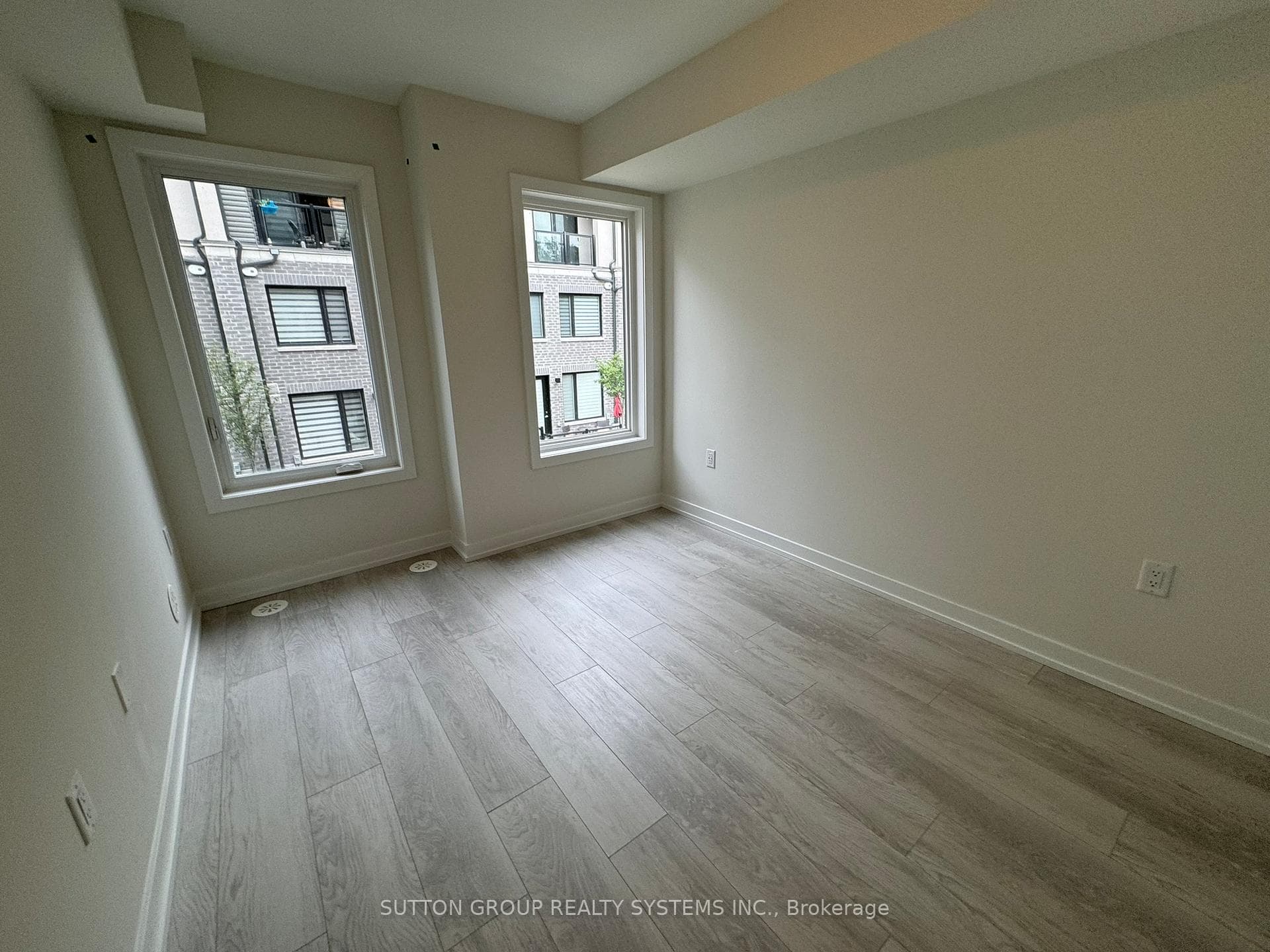 3566 Colonial Drive Unit 9 photo 18