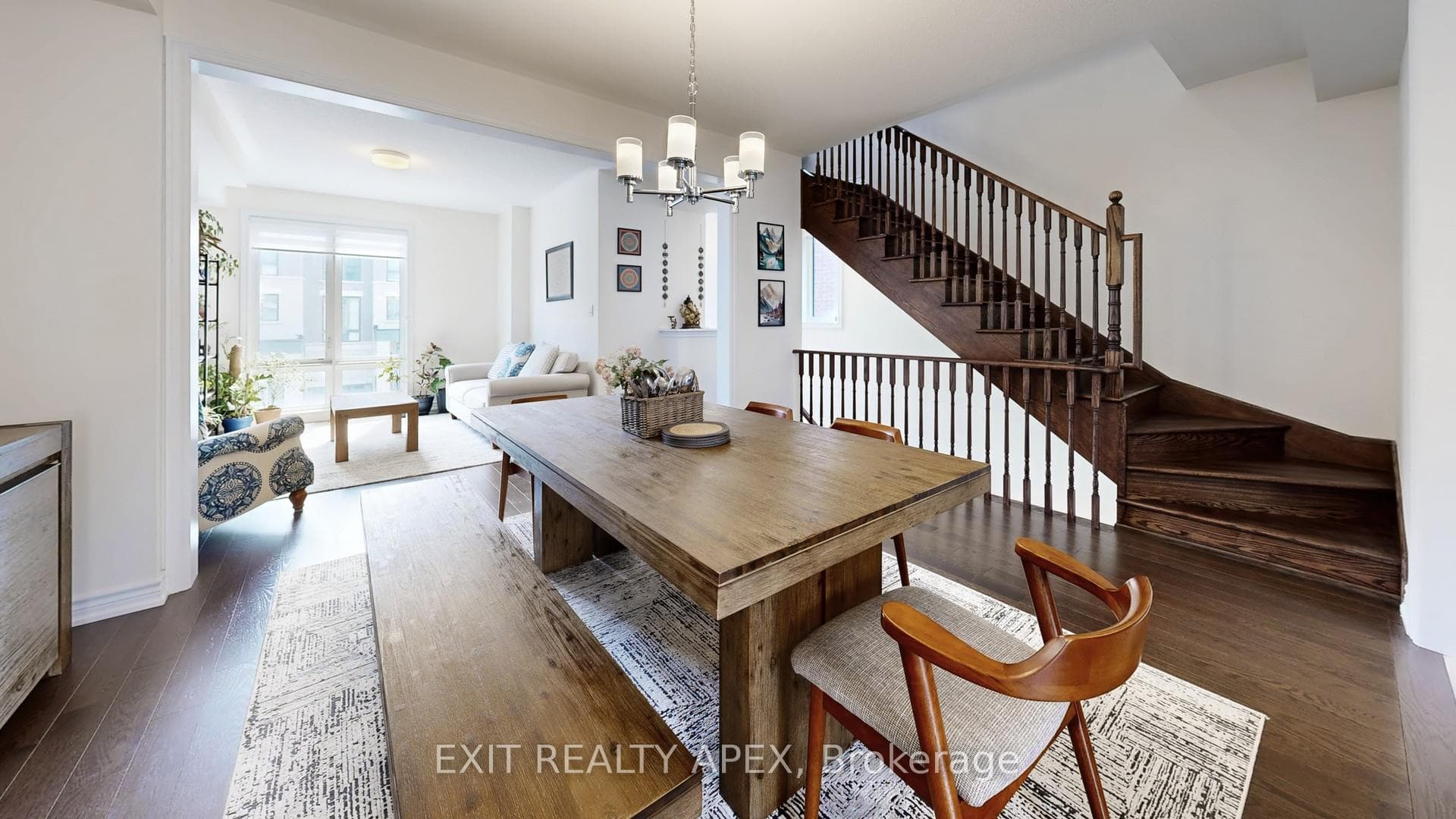 55 Douet Lane photo 18