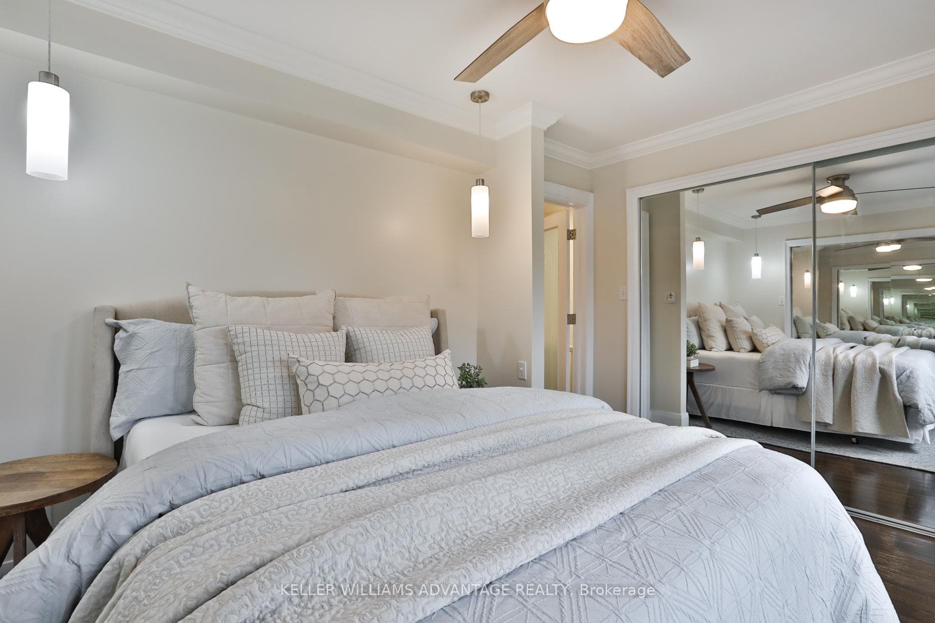 25 Whitewood Road photo 19