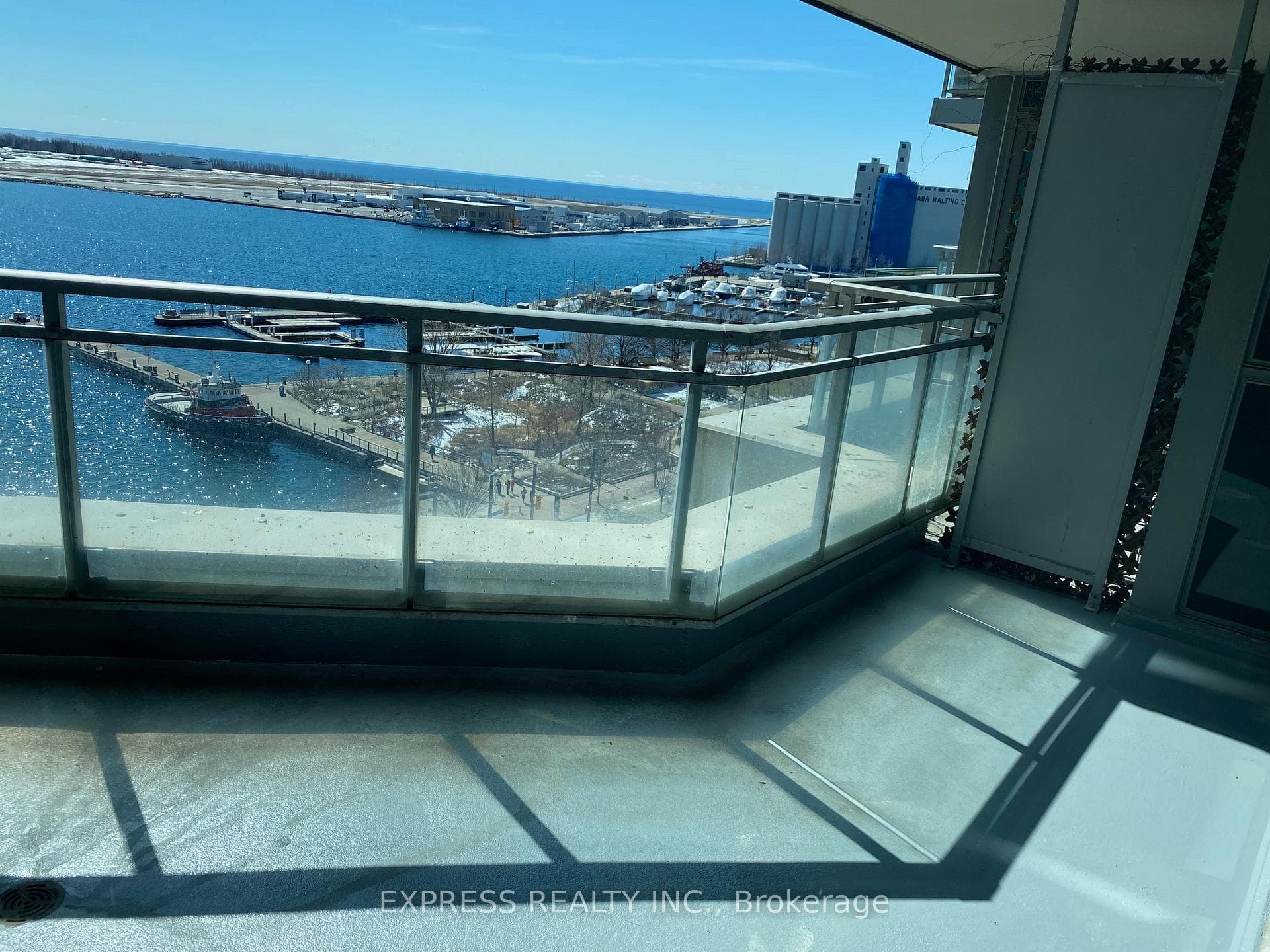 410 Queens Quay Unit 1101 photo 10