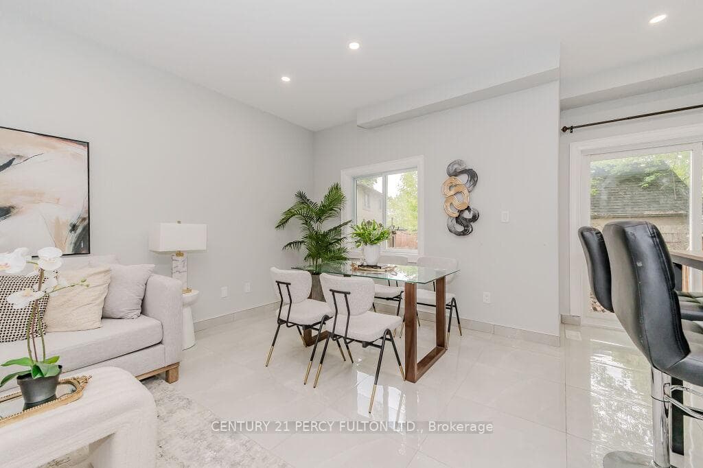 13 Bechtel Street photo 7
