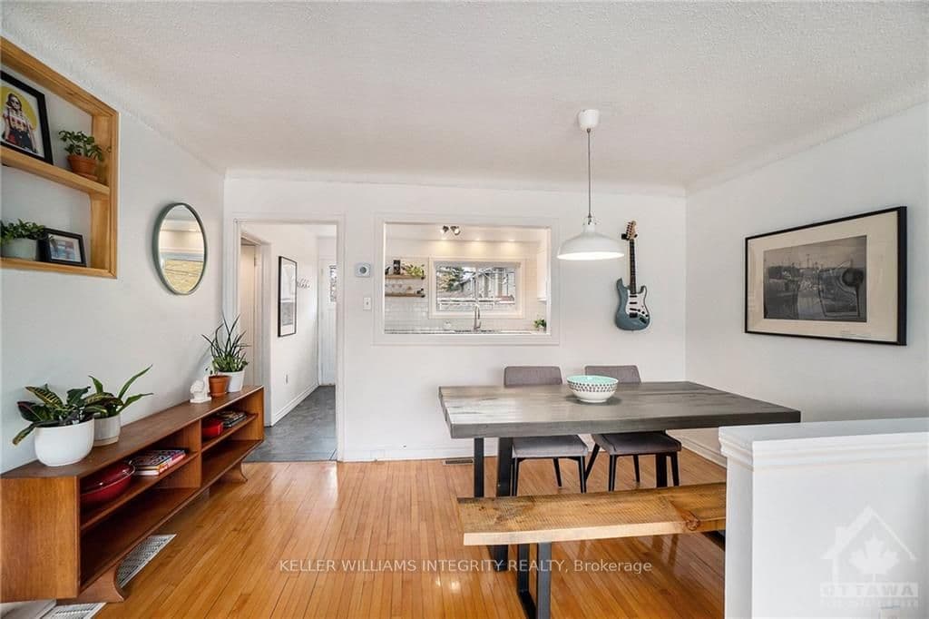 1253 EMPEROR Avenue photo 9