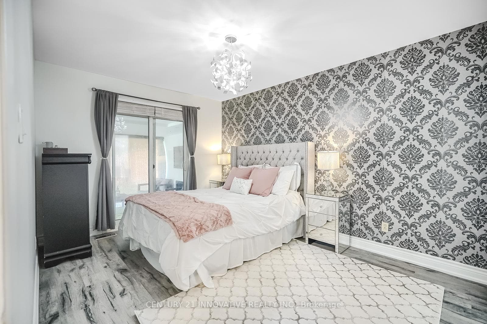 10 Stonefield Crescent photo 17