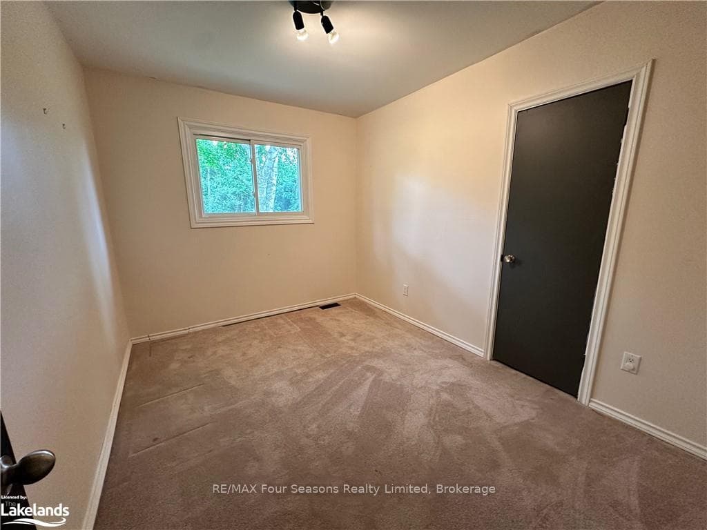 47 BROADVIEW Street photo 25