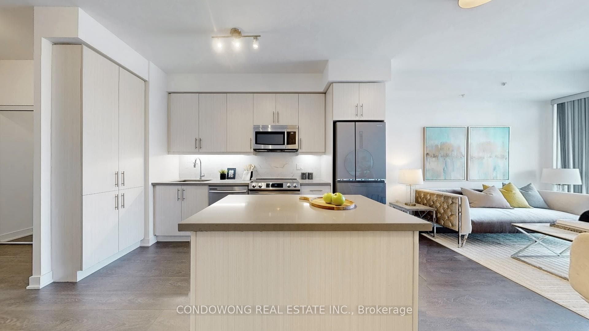 75 Oneida Crescent Unit 1502 photo 1
