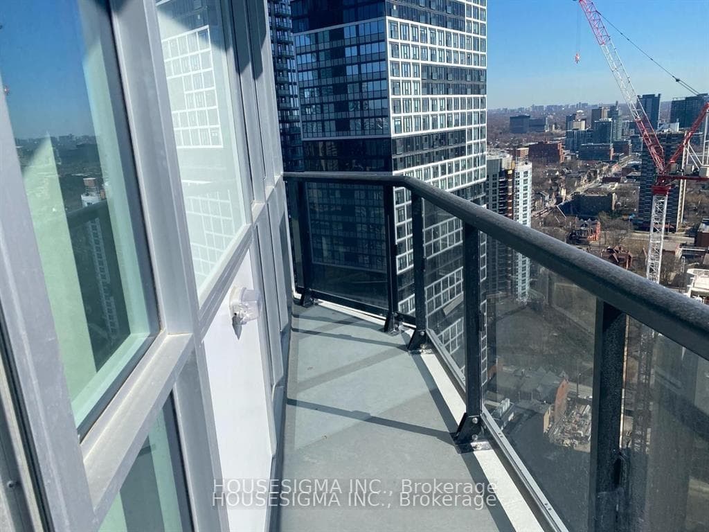 77 Mutual Street Unit 2902 photo 13